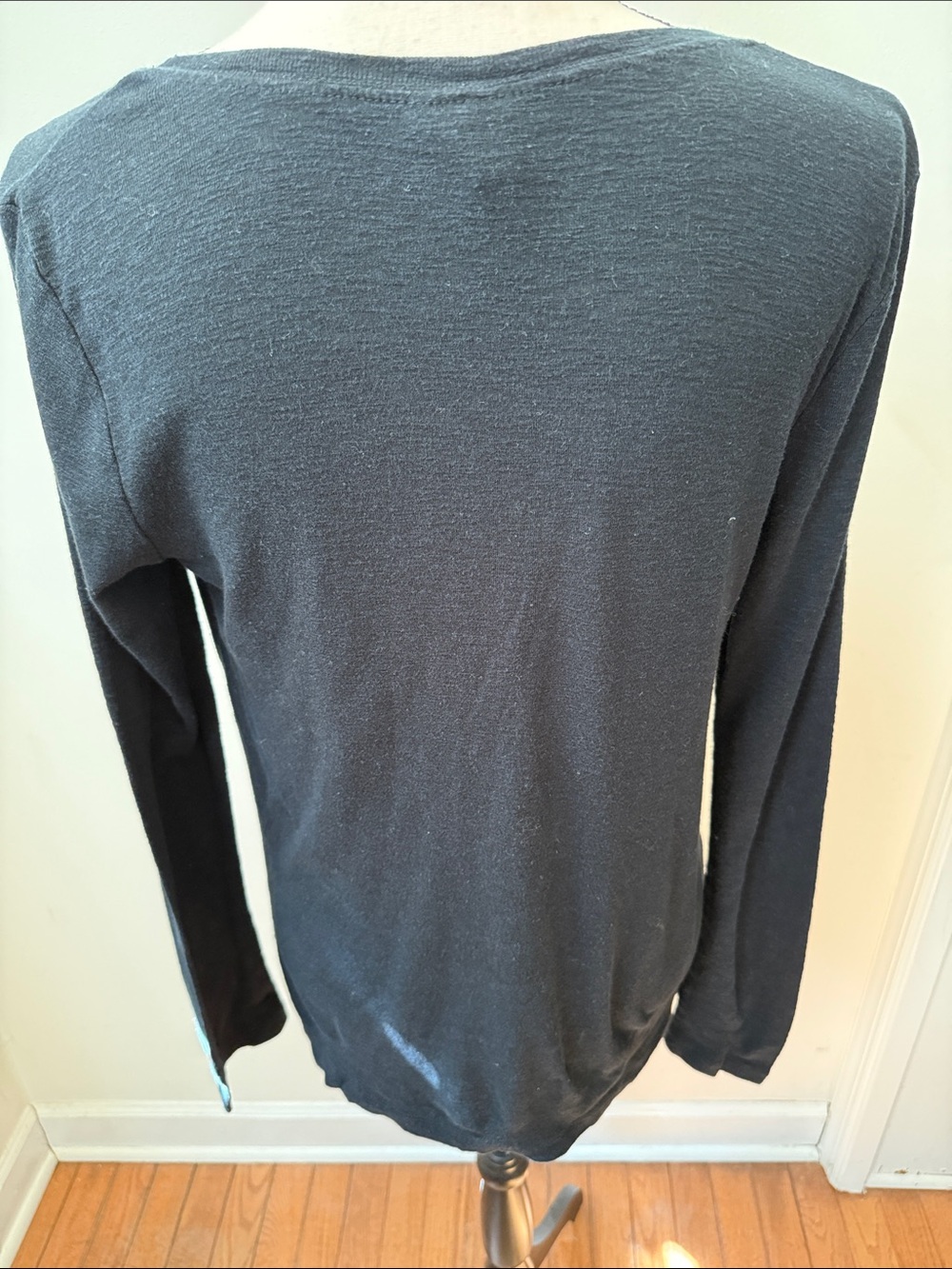 Cynthia Rowley Black Long-Sleeve Scoop Neck Top - Picture 6 of 11